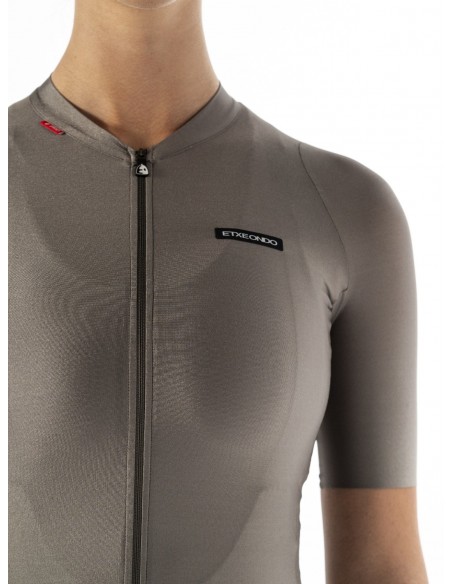 Pro-Essentials Fem Summer