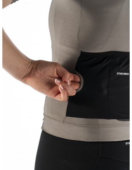 Pro-Essentials Fem Summer