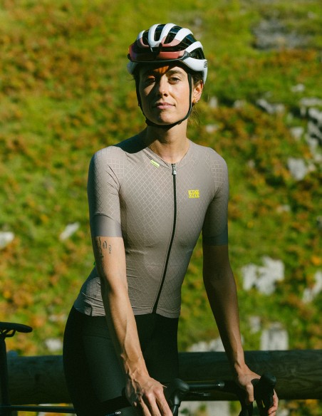 RADTRIKOT MIRA FEM