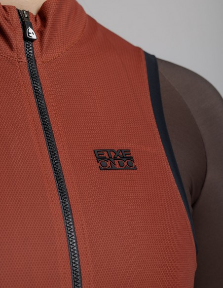 GILET (BODY) EON