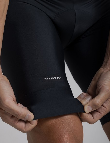 TRÄGERSHORTS ORHI HYDRO
