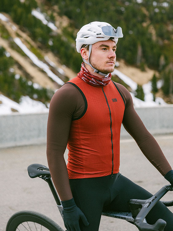 EON VEST - RUST